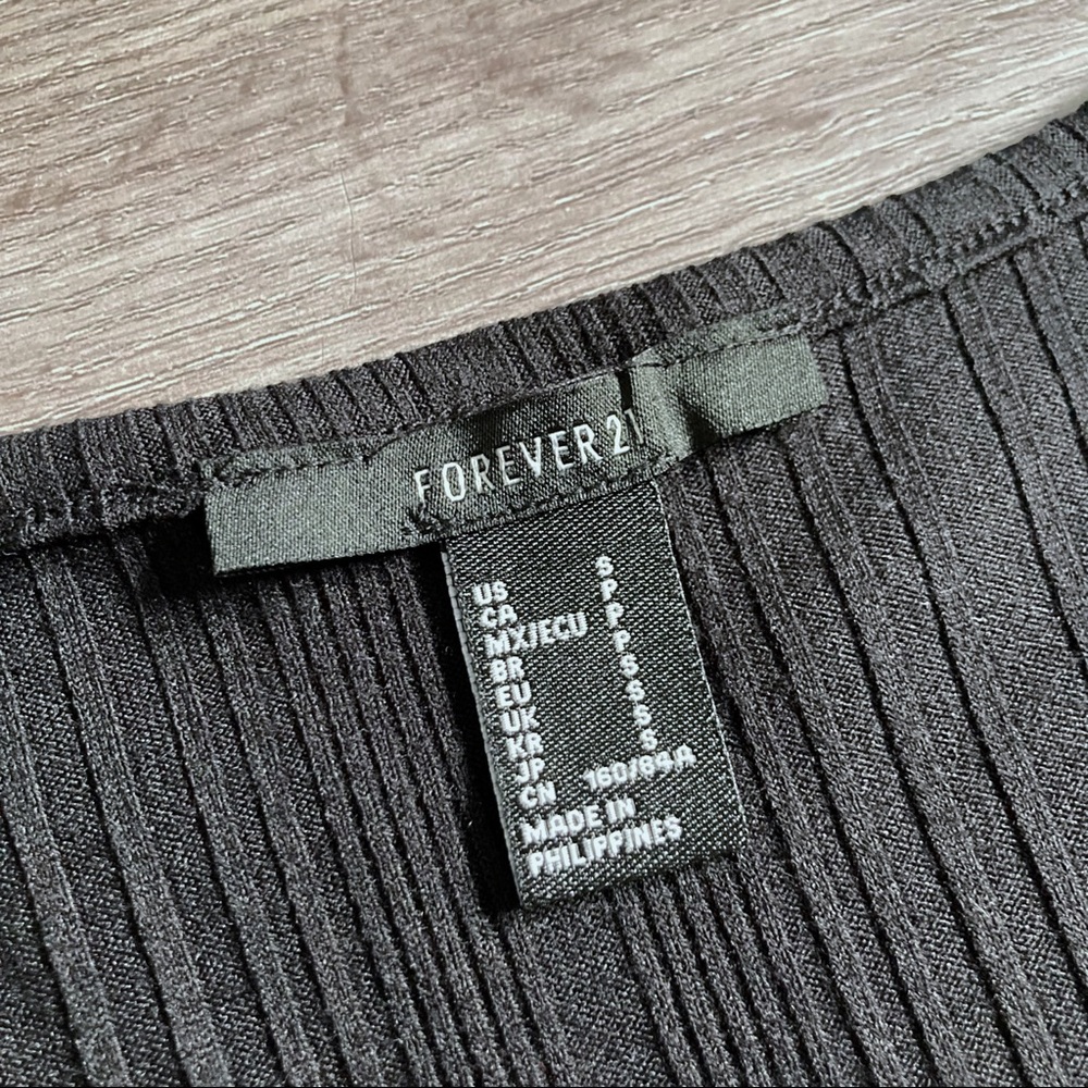 F21 Black Ribbed Ribbon Tee - Picture 3 of 3